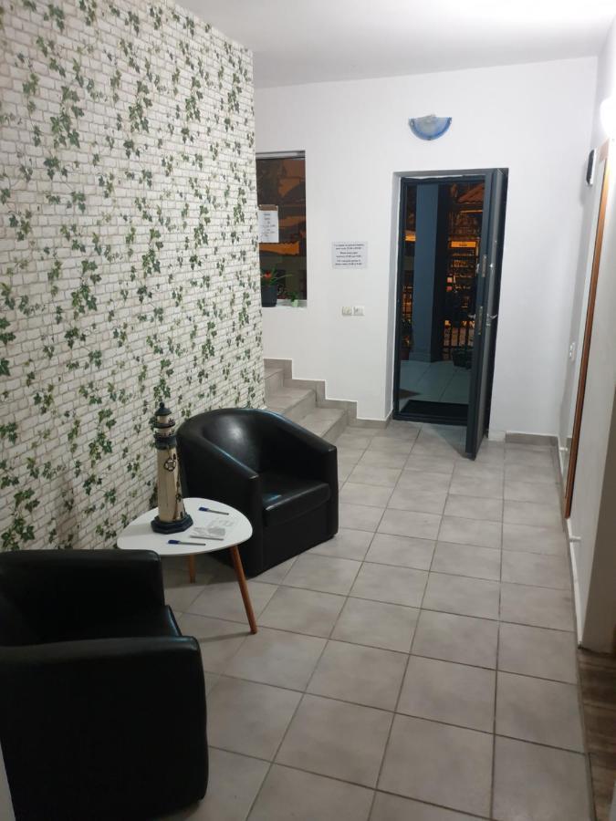 Dms Family House Hostel Eforie Sud  Exterior photo